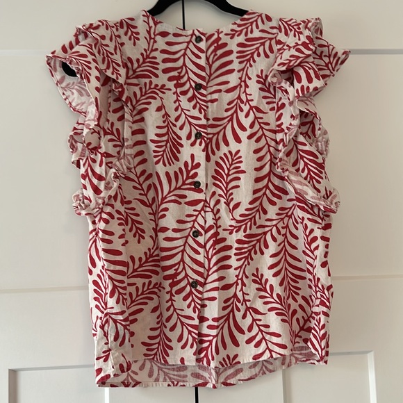 Red and white patterned top with ruffled sleeves - Picture 2 of 2